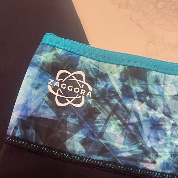 Zaggora Black and Teal Patterned Leggings - Picture 2 of 4